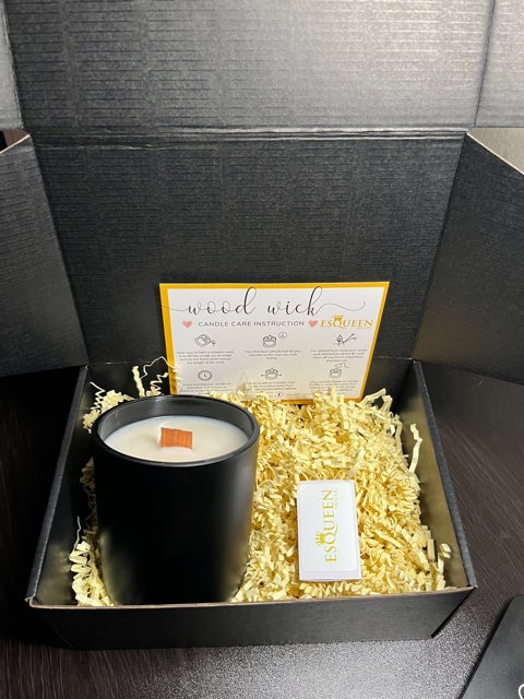 Executive Suite Candle Kit (12 oz Candle with Match in a Giftbox)
